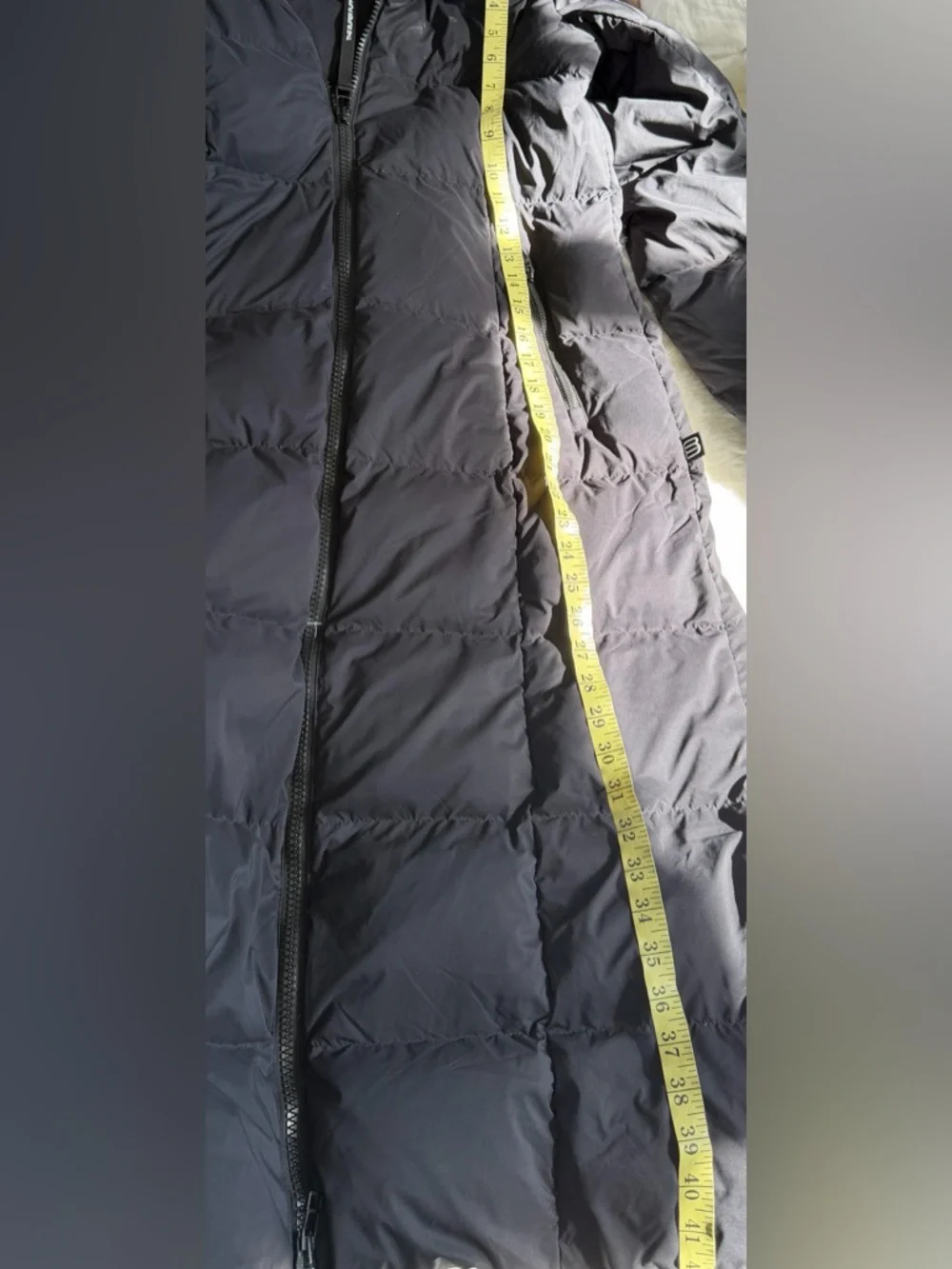 Aritzia The Super Puff™ The SuperSnug Puff™ Long - Picture 8 of 12